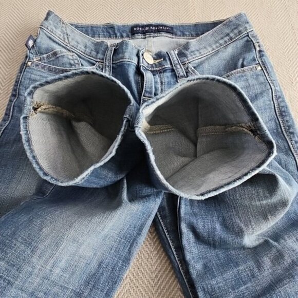 Rock & Republic Jeans Women's Size 2 (28x26) Embroidery Flap Pocket Med Wash - Picture 10 of 16